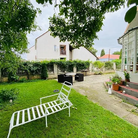 Chardas ベッド・アンド・ブレックファスト 3*