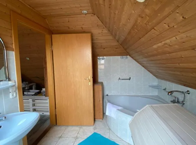 فندق مبيت وإفطار Chardas 3*