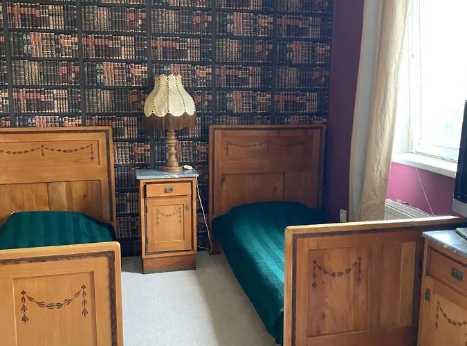 فندق مبيت وإفطار Chardas