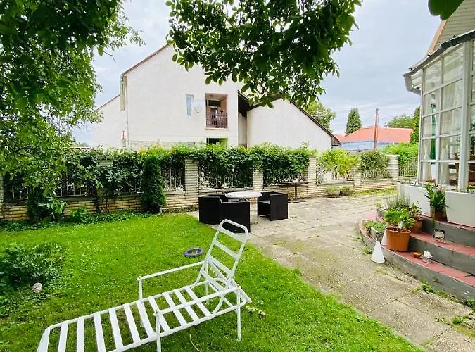 Chardas فندق مبيت وإفطار 3*